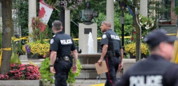 Two police officers among four fatally shot in Canada: authorities