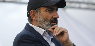 Pashinyan worried about his decreased popularity in Armenian society