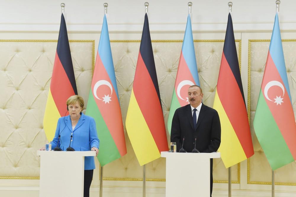 Ilham Aliyev, Angela Merkel hold joint press conference in Baku