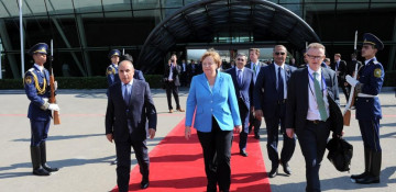 Angela Merkel ends official visit to Azerbaijan