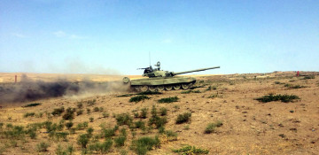 Tank units conduct intensive combat training sessions