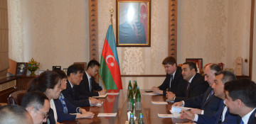 Azerbaijan's Foreign Minister meets Chinese official