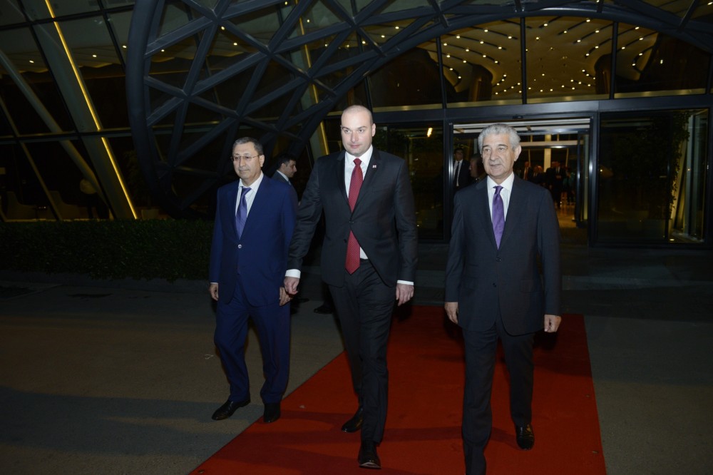 Georgian PM Mamuka Bakhtadze completes Azerbaijan visit