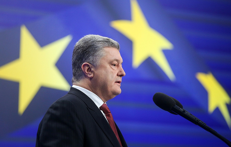 Rename campaign: Ukraine’s leader wants street in Kiev named for late US Senator McCain  