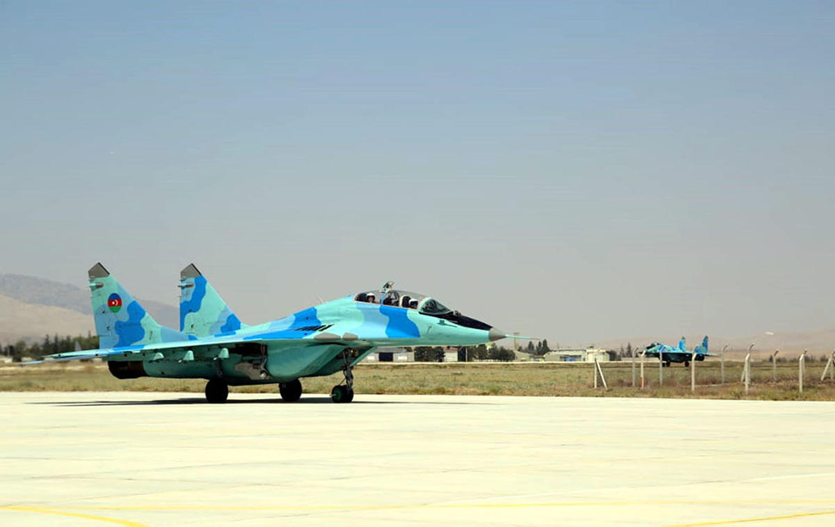 Azerbaijan, Turkey begin joint flight-tactical drills 