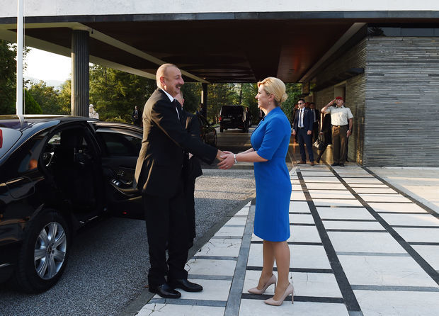 Ilham Aliyev invites President of Croatia to Azerbaijan - PHOTOS