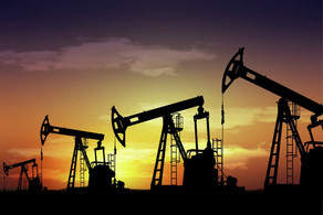 Azerbaijani oil price drops