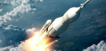 SpaceX to announce name of first space tourist around moon