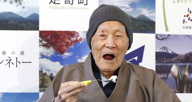 Number of centenarians in Japan rises to record 69,785