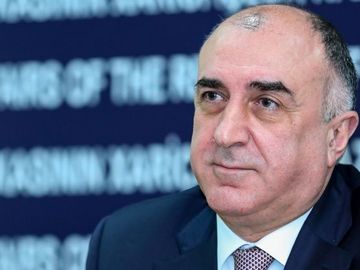 Foreign Minister Elmar Mammadyarov meets with the President of the World Economic Forum