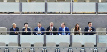 Azerbaijani president watches fights at World Judo Championships