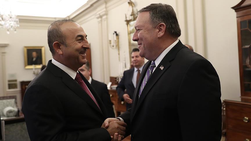 Cavusoglu, US counterpart Pompeo talk on phone after Brunson ruling