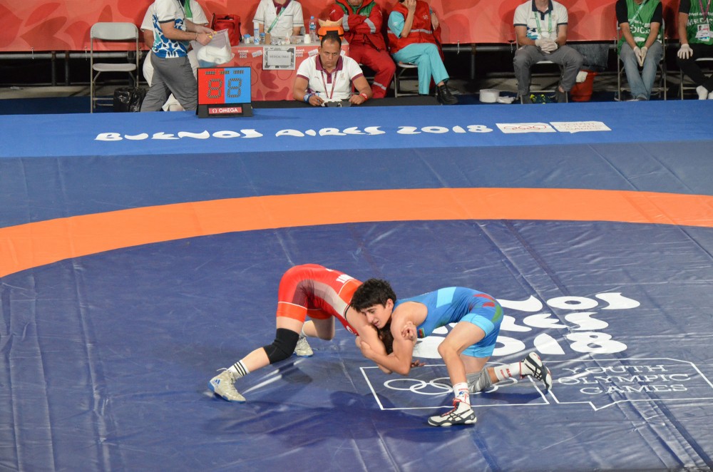 Azerbaijani female wrestler captures bronze at 3rd Youth Olympic Games