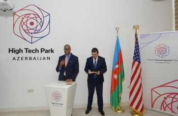 U.S. chargé d'affaires holds meeting at Azerbaijan High-Tech Park