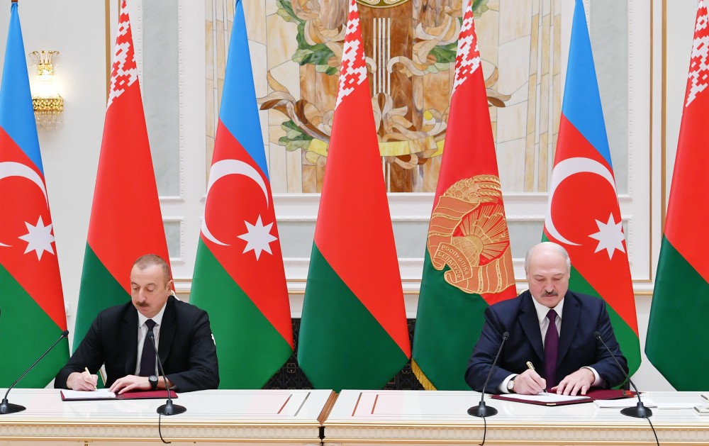 Azerbaijan, Belarus signs bilateral documents