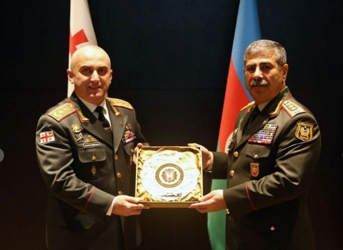 Azerbaijani defense minister meets with chief of Georgian General Staff