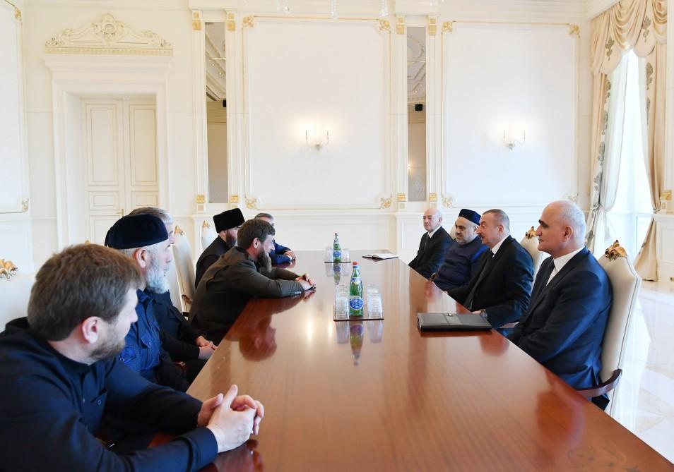 Azerbaijani president receives delegation led by head of Chechen Republic