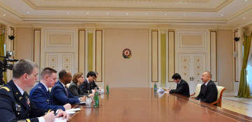President Ilham Aliyev receives delegation of US Dept. of Defense