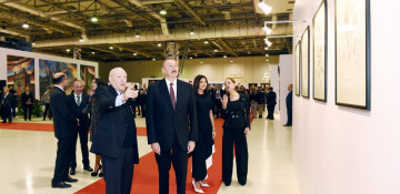 President Ilham Aliyev views exhibition marking 90th anniversary of People’s Artist Tahir Salahov