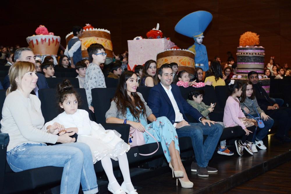 Vice-president of Heydar Aliyev Foundation Leyla Aliyeva attends family mega-show “Jirtdan in the world of fairytales”