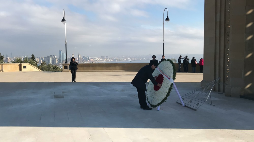 Japanese MP visits Alley of Martyrs