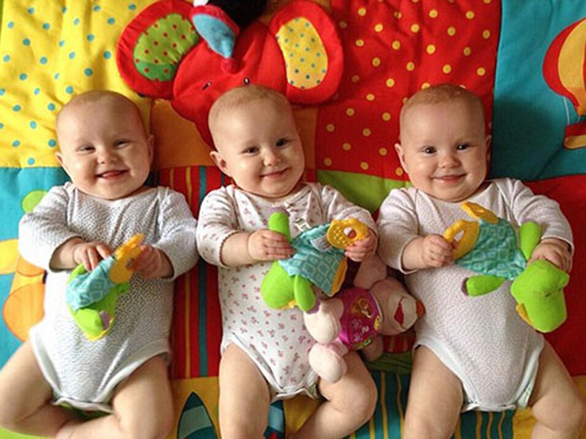 2,236 twins and 96 triplets born in Azerbaijan this year