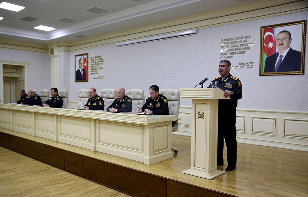 Upcoming tasks for 2019 discussed at Azerbaijani Defense Ministry