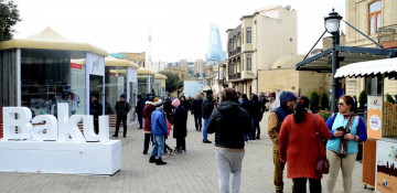 Azerbaijan sees rise in number of arriving tourists
