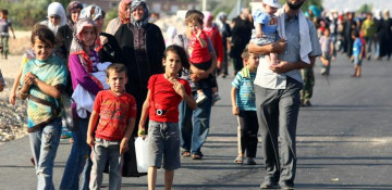 Thousands of Syrian refugees return from Lebanon and Jordan
