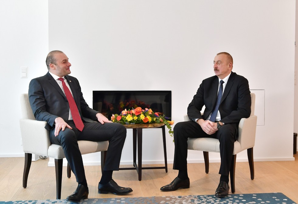 President Ilham Aliyev meets with Georgian PM 