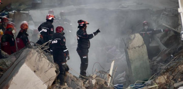 Death toll rises to 16 in Istanbul building collapse