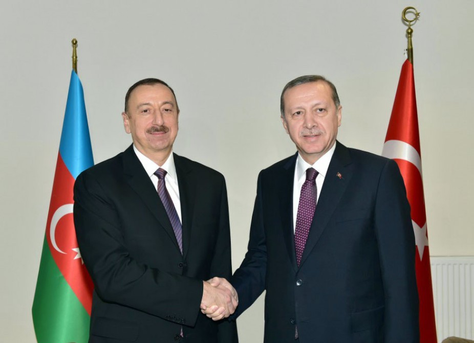 President Ilham Aliyev phones Turkish President Erdogan