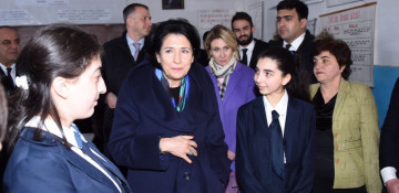 Georgian President visits secondary school in Gakh