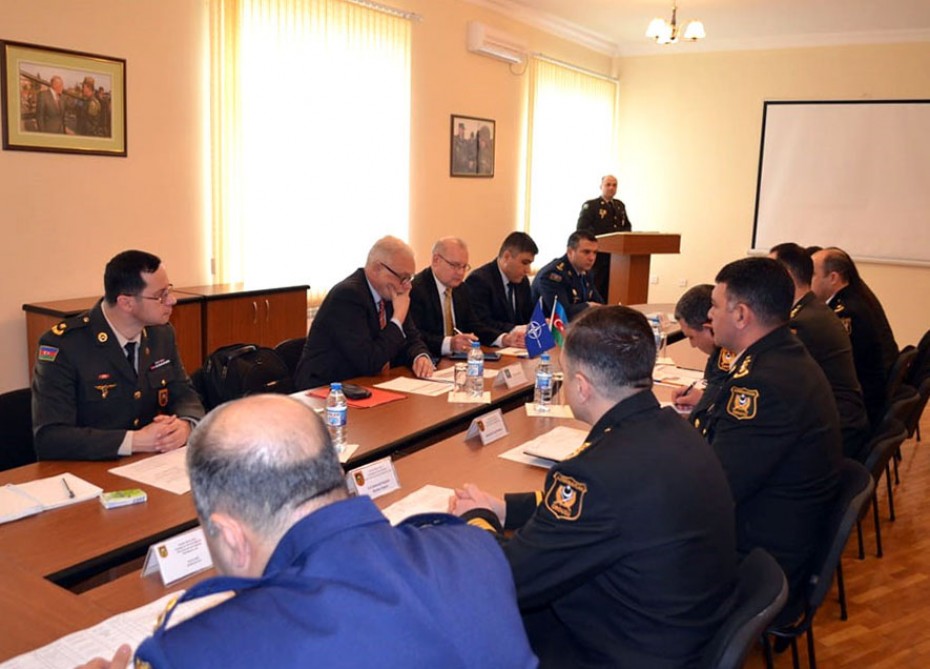 Experts of NATO and Azerbaijan`s Defense Ministry hold working meeting