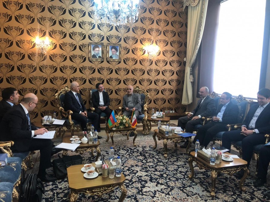 Azerbaijan, Iran discuss economic cooperation prospects