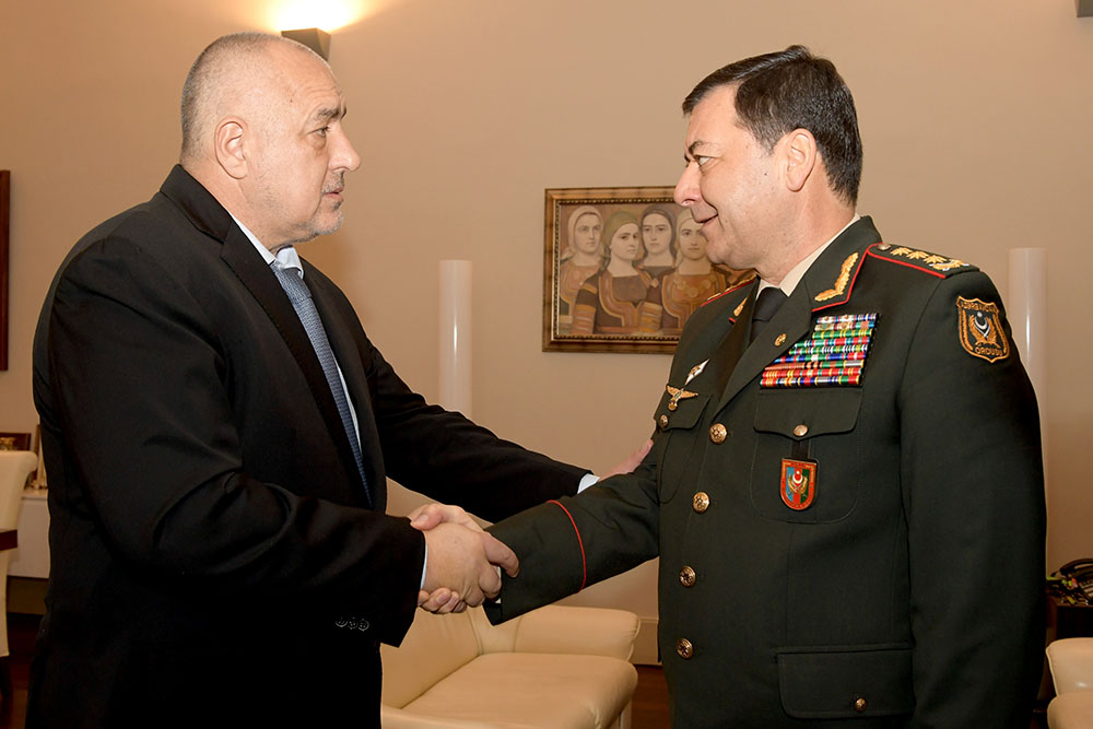 Chief of Azerbaijani General Staff meets Bulgarian PM 