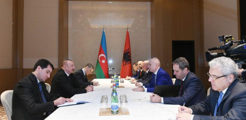 President Ilham Aliyev meets Albanian counterpart