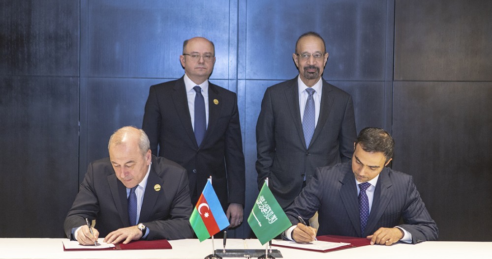 Azerbaijan`s Energy Ministry, Saudi ACWA Power sign MoU