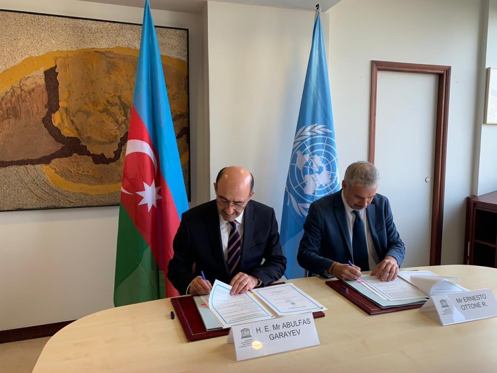 Azerbaijan and UNESCO sign agreement