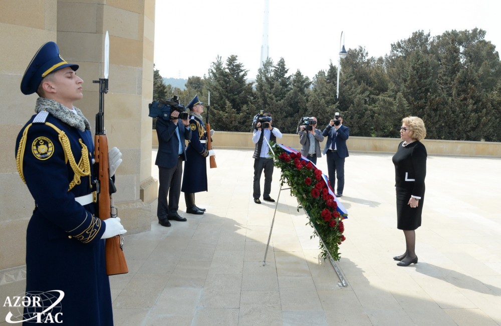 Chairperson of Russian Federation Council pays tribute to Azerbaijani martyrs