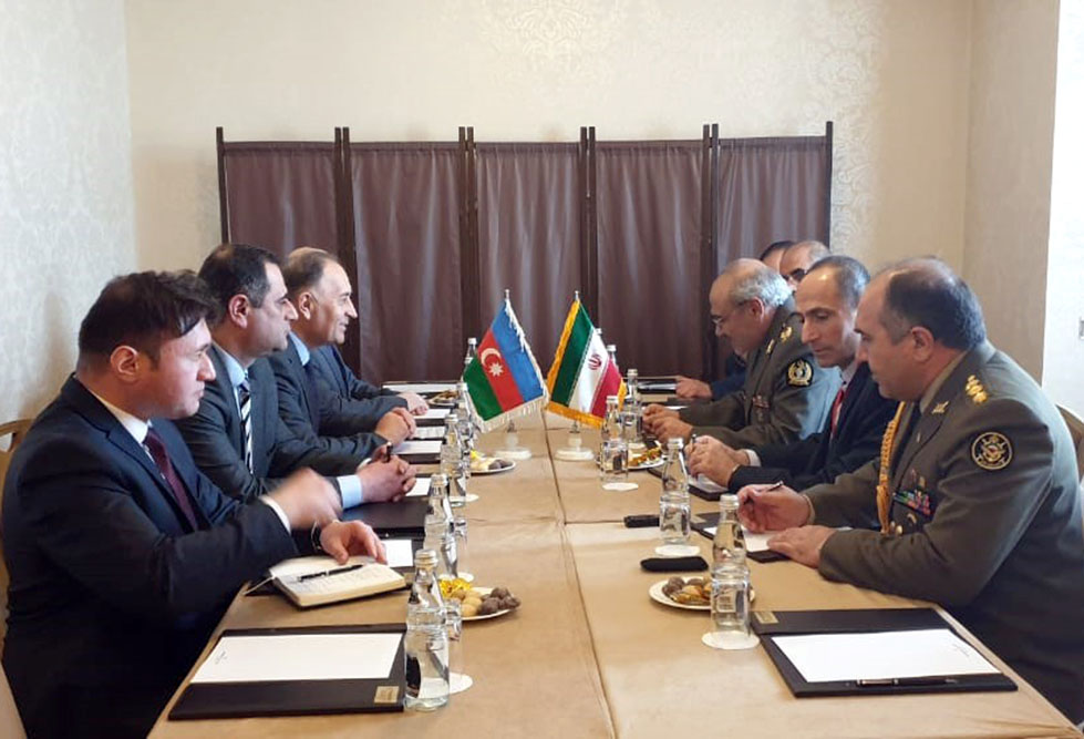 Azerbaijan, Iran mull military cooperation 