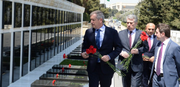 President of Argentine Chamber of Deputies visits Alley of Martyrs