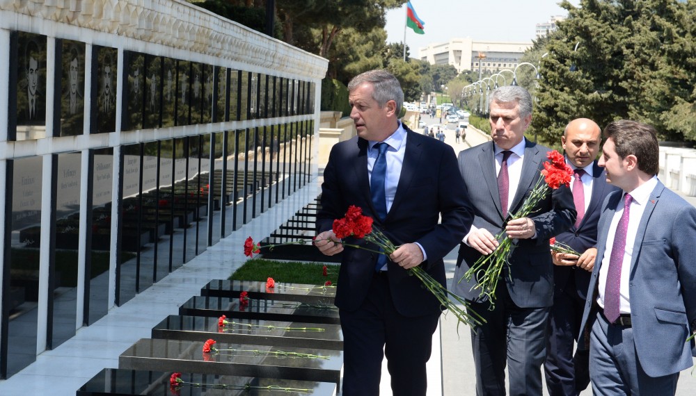 President of Argentine Chamber of Deputies visits Alley of Martyrs