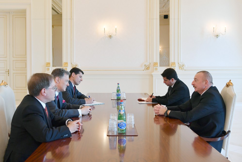 President Ilham Aliyev receives US Deputy Assistant Secretary