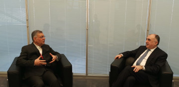 Azerbaijani FM meets ECO Secretary-General