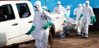 Congo Ebola death toll nears 1,000, expected to spread