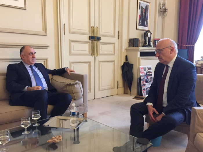 Azerbaijani FM briefs French president’s adviser on Karabakh talks 