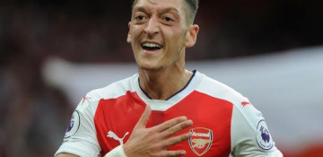 Mesut Ozil addresses Azerbaijanis