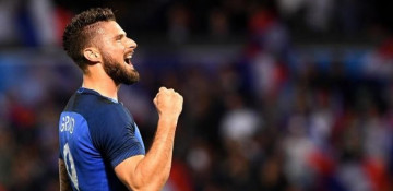 Chelsea scorers set records in Europa League drubbing of Arsenal