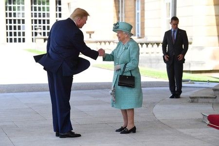 Donald Trump welcomed to Buckingham Palace by Queen Elizabeth